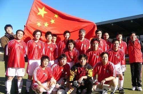 全民动员！娱乐圈跟紧了中国足球，演技派增添了竞技精神