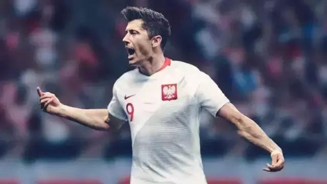 世界杯经典球衣图鉴哪一件是你的青春？