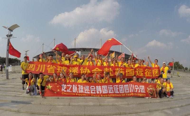 鐪嬩笘鐣屾澂涓轰粈涔堣閭ｄ箞澶氫汉,涓轰粈涔堢湅涓栫晫鏉殑浜洪偅涔堝