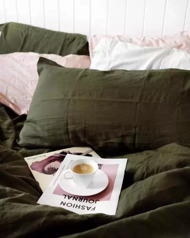 女生伪球迷看世界杯,伪球迷足球女孩