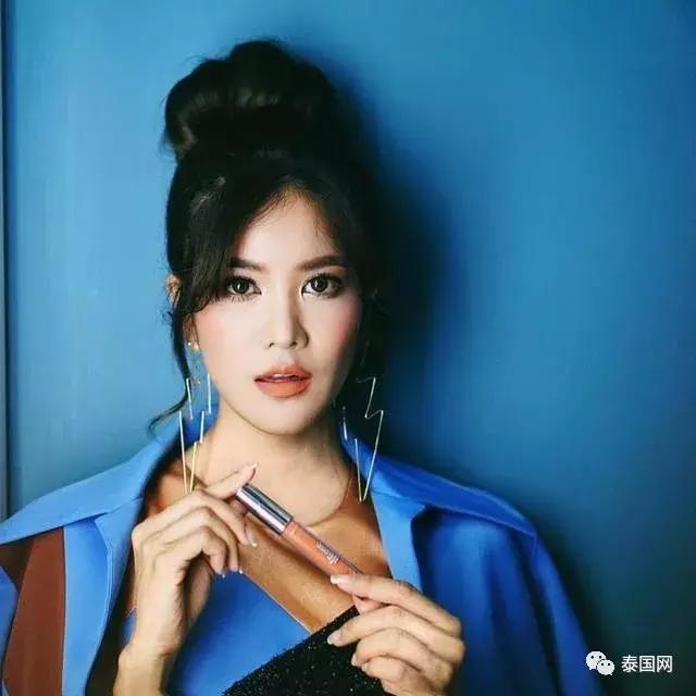 娉板浗濂虫槦鏁村,娉板浗濂虫槦yaya鏁村