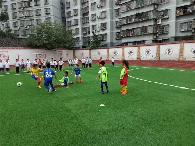 世界杯经典小故事大全,世界杯讲解儿童