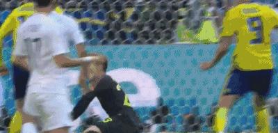 青·分享｜哈哈哈笑出腹肌！这届世界杯简直太“魔性”了！