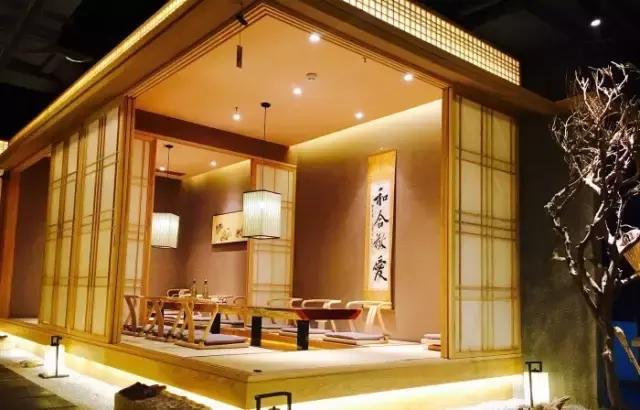 武汉最贵贵贵贵贵贵的土豪餐厅！吃过的都是有钱人！