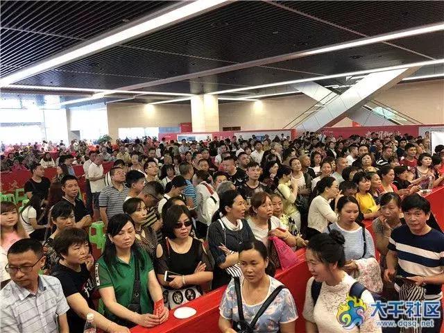 世界杯那些拼了命的房子,18年世界杯买冷门别墅靠大海