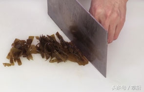 卤海带详细做法,怎样卤海带好吃