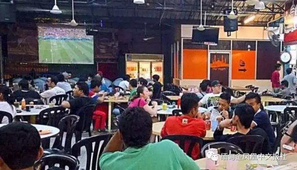 世界杯火热开展,世界杯赛事火热进行