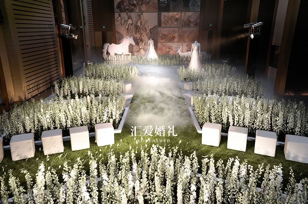 跑遍了北京所有的场地，他们做了一张超全的北京婚礼场地地图