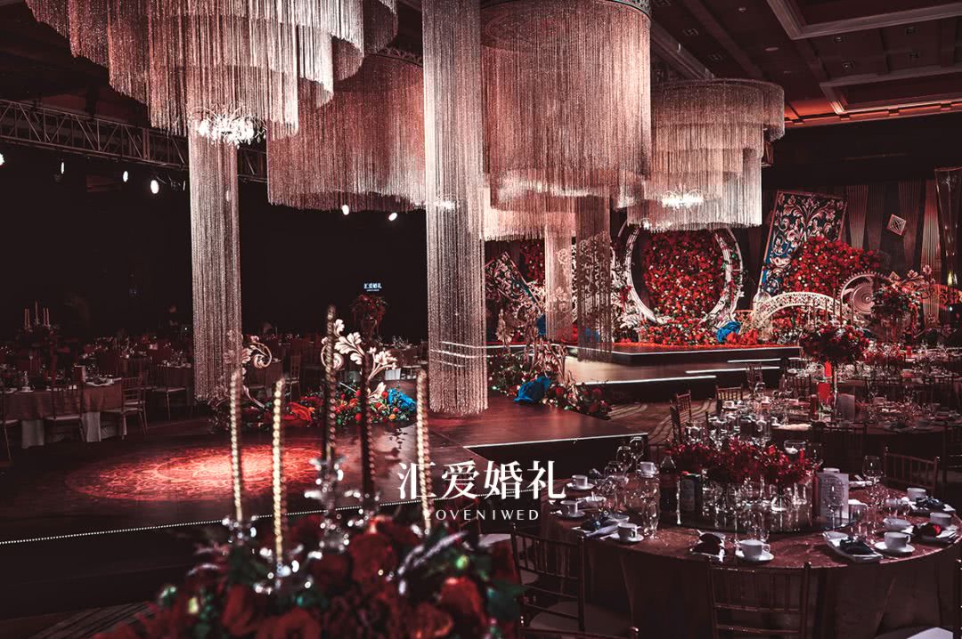 跑遍了北京所有的场地，他们做了一张超全的北京婚礼场地地图