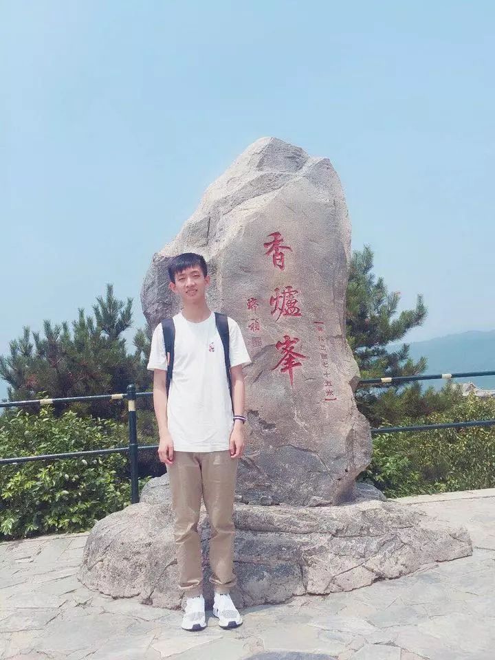 新鲜出炉的中高考优秀生听他们各自说说学习的奥秘