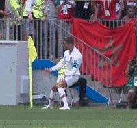 c罗为汶川捐球衣事件还原,c罗为葡萄牙捐多少钱