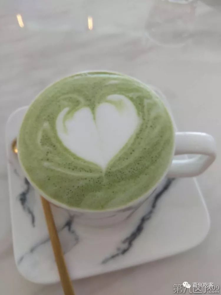 网友说｜这家店太美~已经控制不住自己的手机了