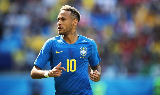 盘点足球巨星的各种豪车,世界杯球星的奢侈品