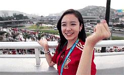 世界杯现场那些颜值巅峰女球迷,世界杯赛场那些高颜值女球迷瞬间