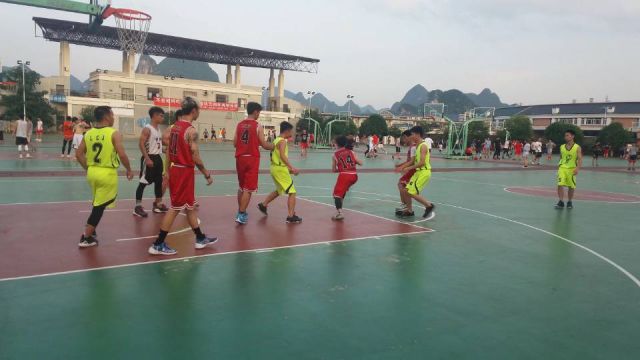 广西高校运动场哪家好,广西区高校排球赛