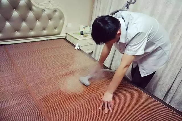 凉席怎么清洗没有螨虫,凉席怎样清洁来年不会发霉
