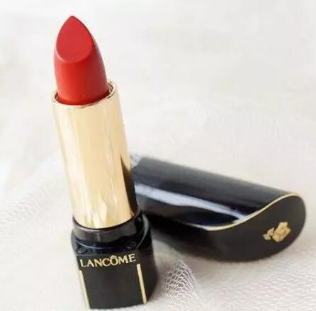 女明星化妆品全套推荐,女士化妆品明星推荐