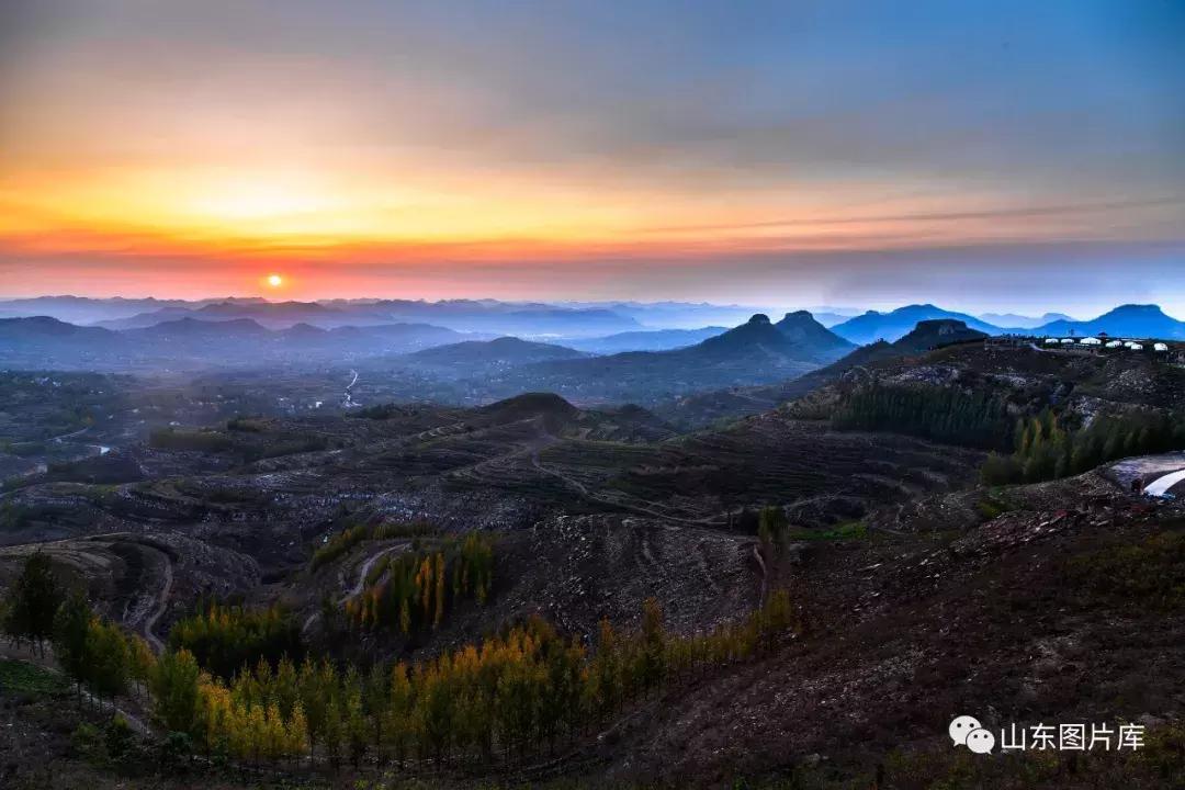 岱崮地貌最新视频,最好看的岱崮地貌