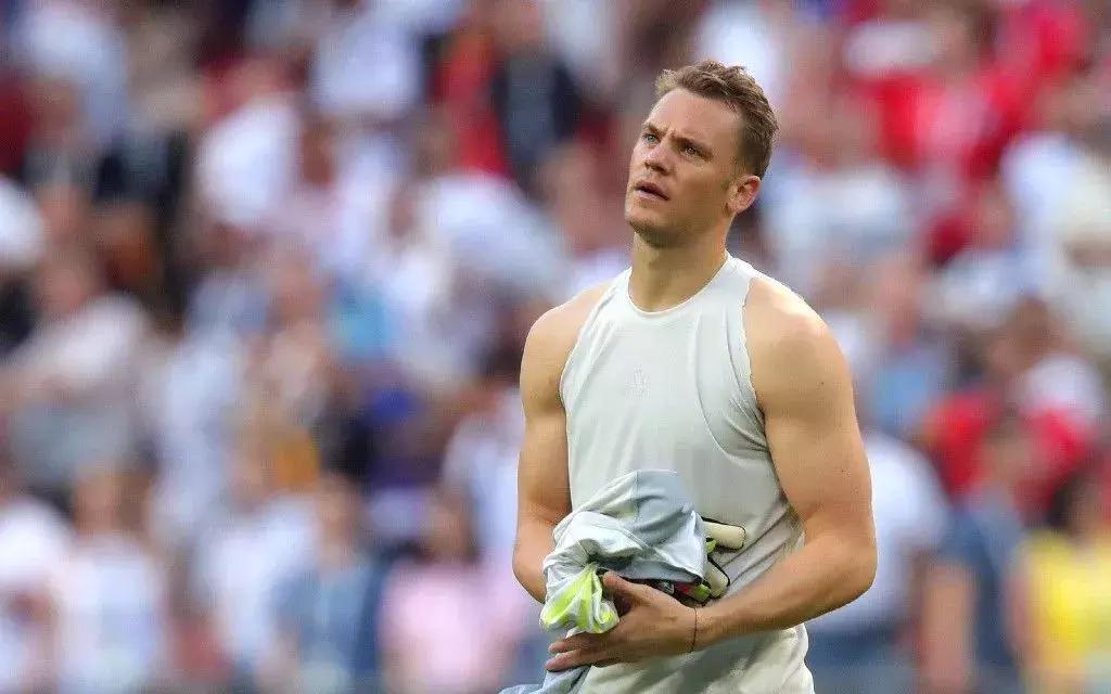 世界杯足球疯狂狂欢,足球世界杯激情燃烧视频