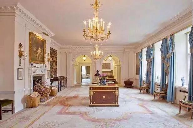 梅西c罗内马尔豪宅,c罗梅西豪宅