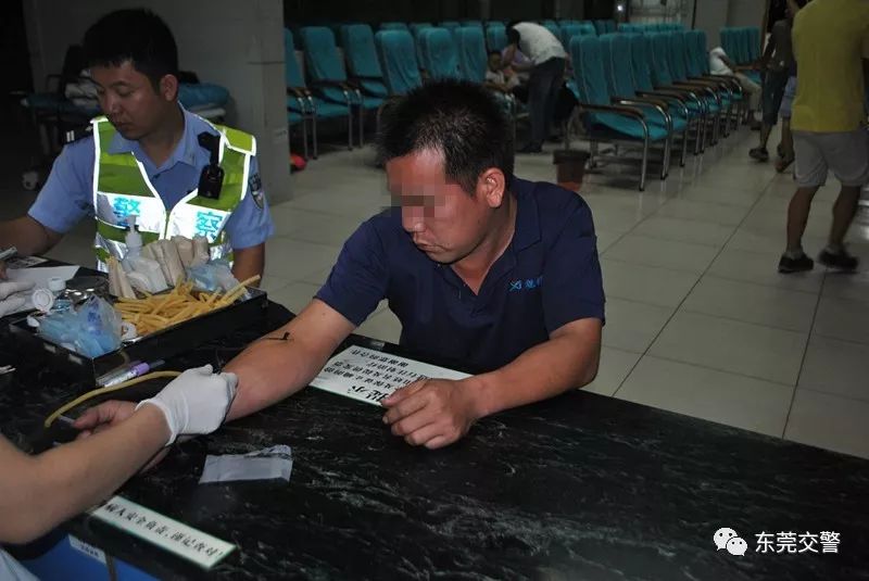 世界杯交警查处酒驾,交警推出欧洲杯酒驾套餐