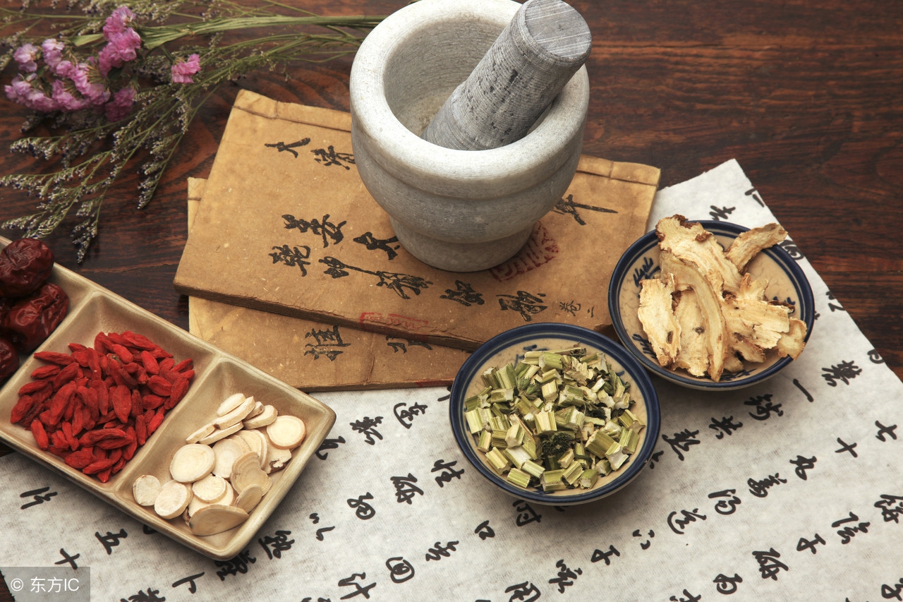 李时珍本草里蕴含不生病的聪颖,李时珍称哪味药材为金不换