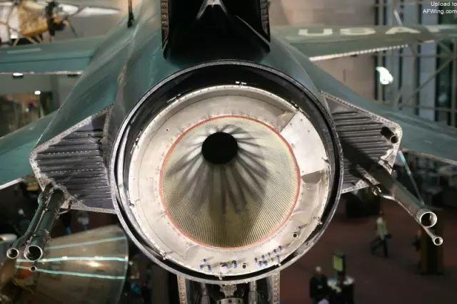 美国超高速飞行器,载人火箭升空速度有多少马赫