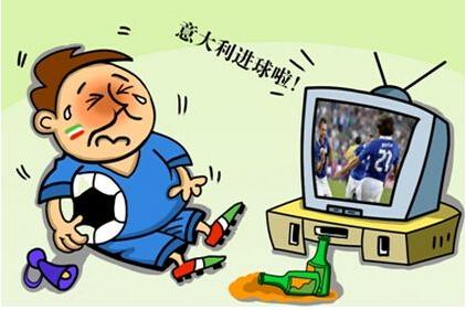 足球和女友掉河里，你到底该救谁？优酷完胜咪咕给你答案！