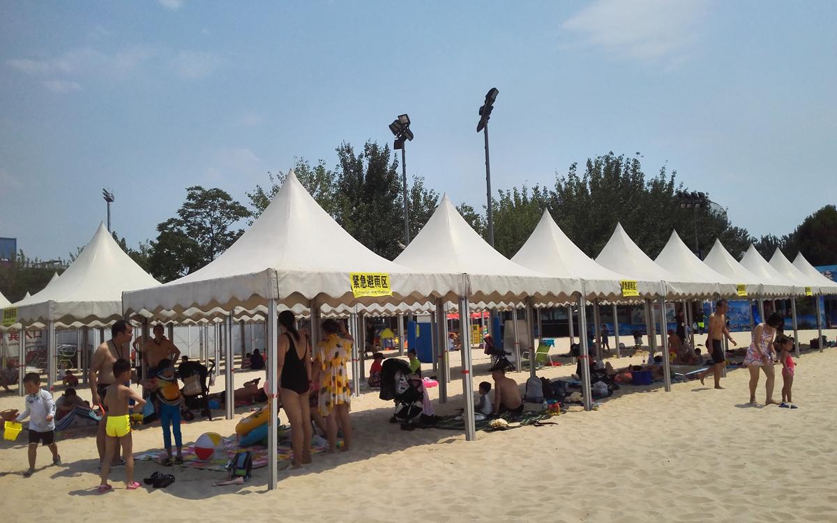 看足球现场比赛震撼,看沙滩足球