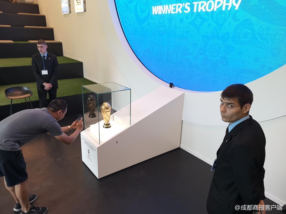 梅西c罗fifa,fifa足球世界梅西c罗