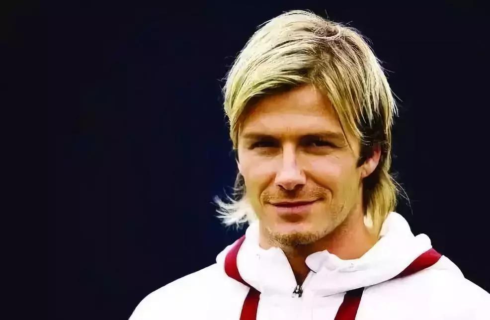 阿根廷2014年女球迷哭了,19岁少年震撼阿根廷