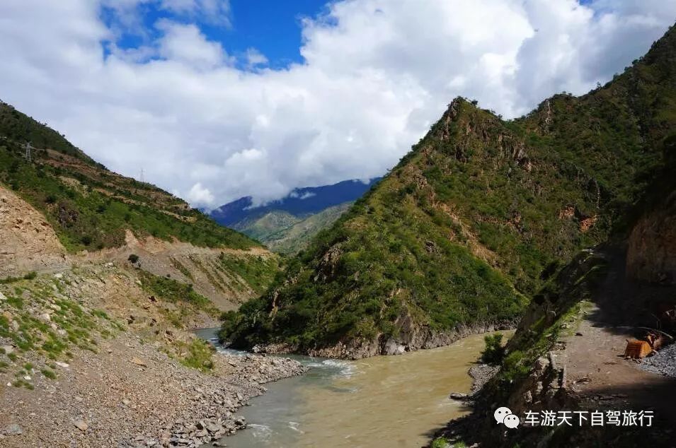 中国最具挑战性的越野穿越路线之泸亚线，连接两个名气超大景区！