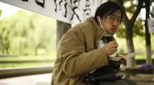 近期口碑炸裂的5部电影,华语电影票房新纪录