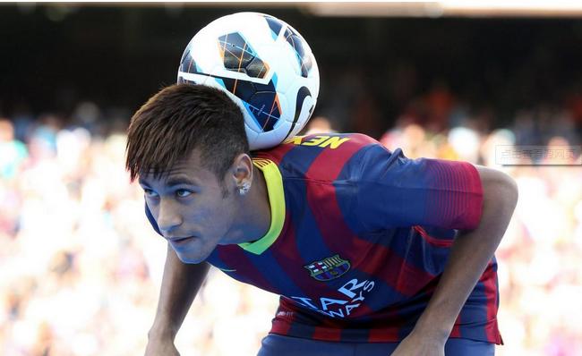 内马尔做过巴西队长吗,巴西足球内马尔的照片