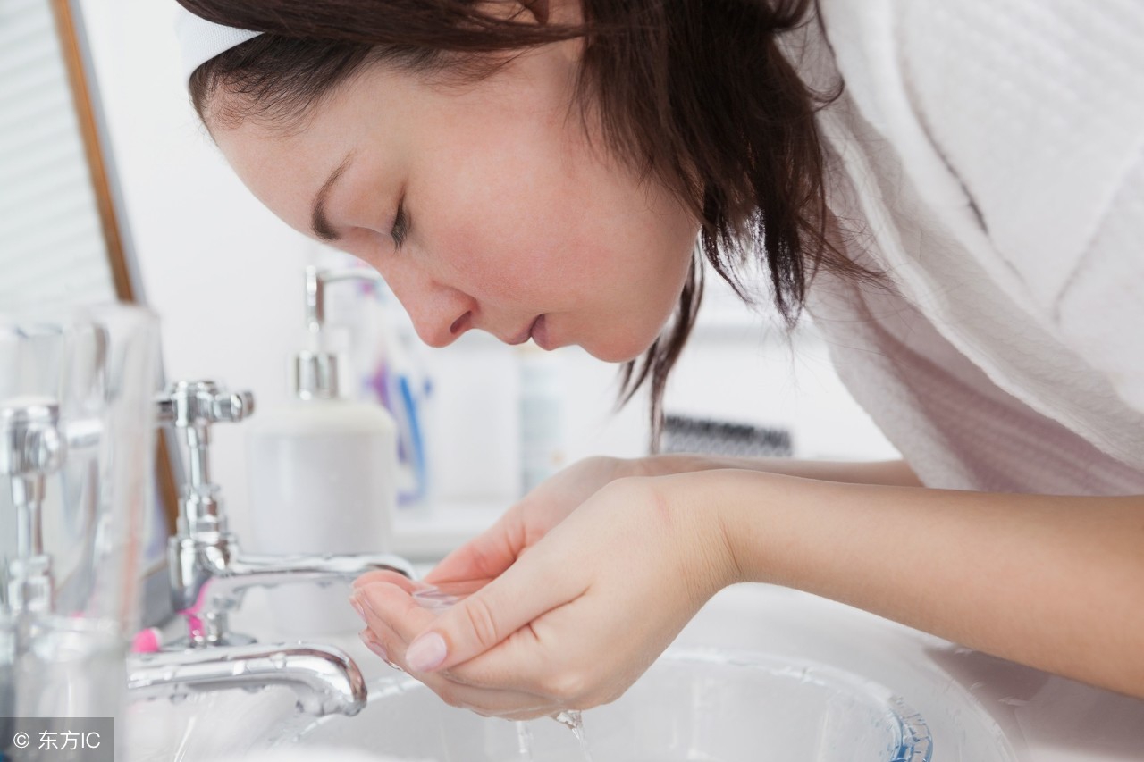 夜间航班下了飞机怎么办？机场各类设施合理利用起来