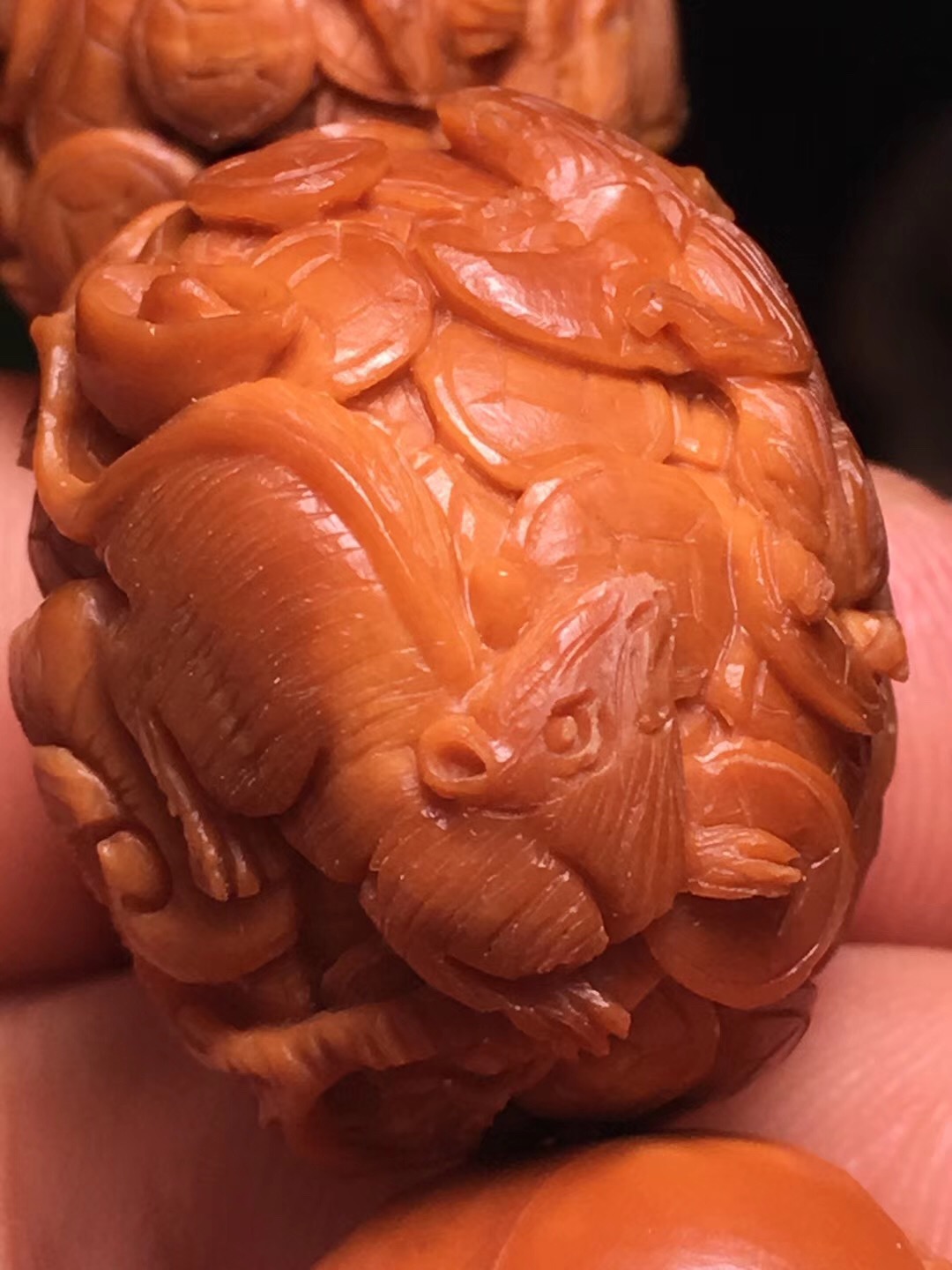 什么样的橄榄核值得把玩,什么样的橄榄核雕最好