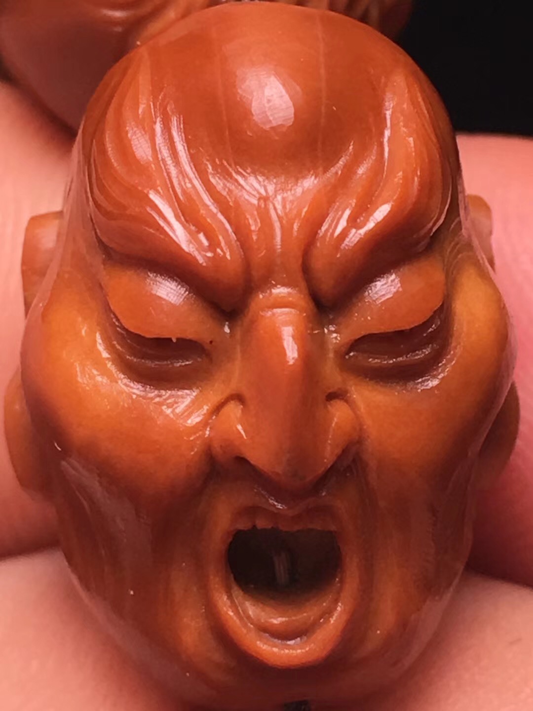 什么样的橄榄核值得把玩,什么样的橄榄核雕最好
