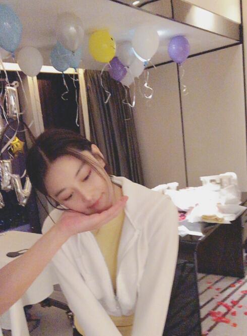 黑料铺天盖地,黑料满天飞娱乐圈