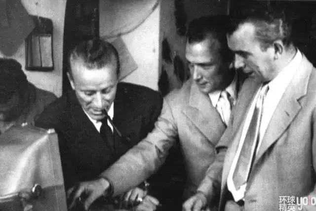 gucci 古驰25周年 (gucci家族内乱期的品牌)