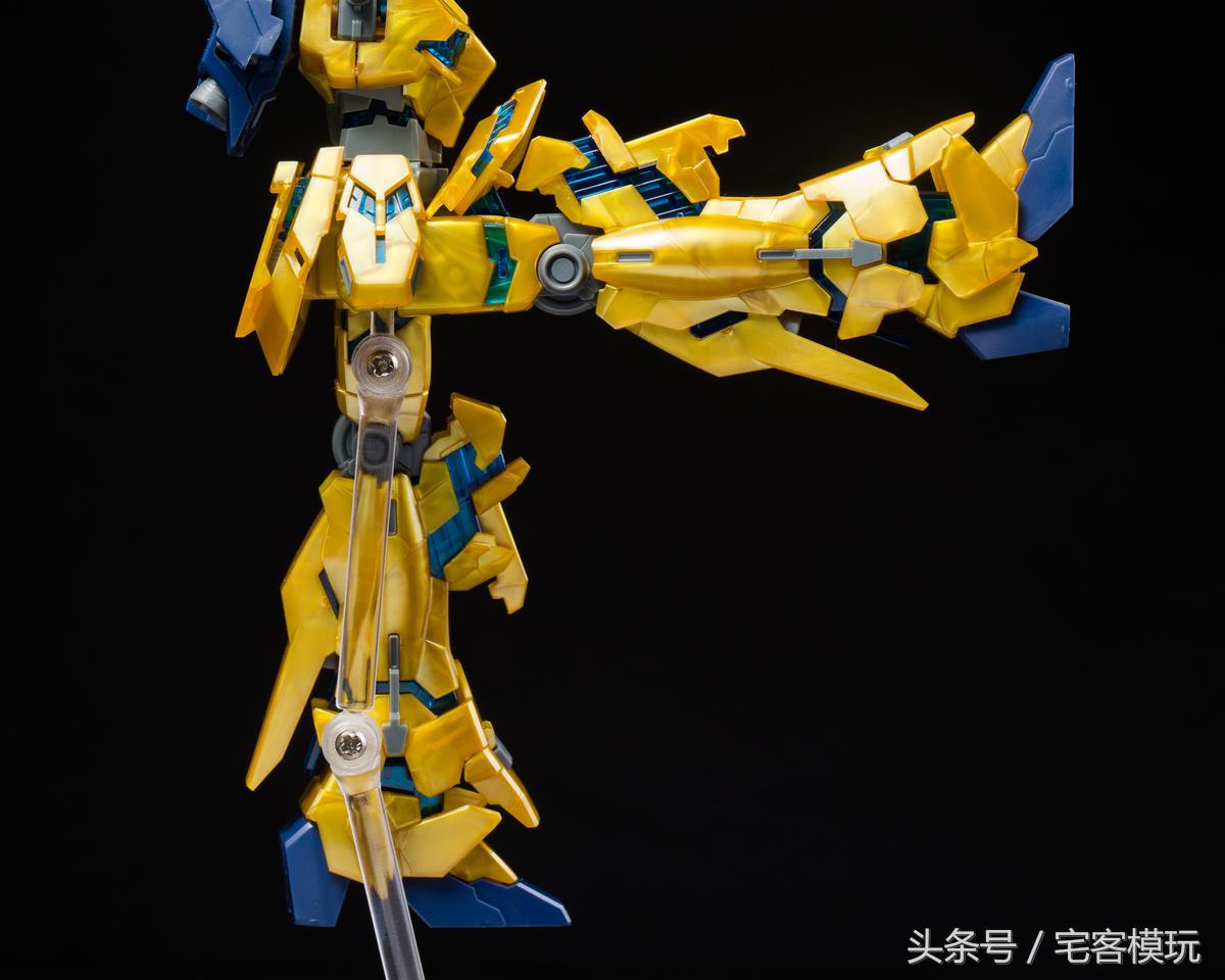 hguc213独角兽3号机,万代hg78高达