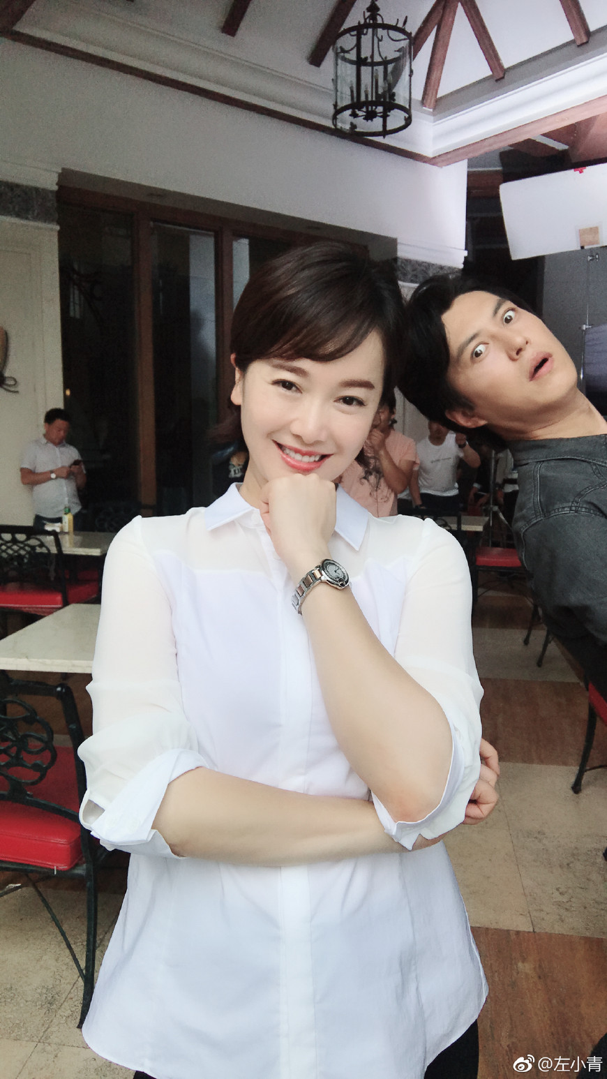 左小青和靳东如果岁月可回头花絮,靳东左小青电视剧如果岁月可回头