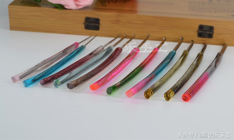 钩针滴胶手柄制作,手工diy粘钩