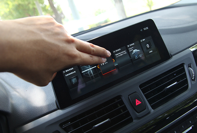 宝马118i时尚版2017款驾驶感,2018款宝马118i领先型车评