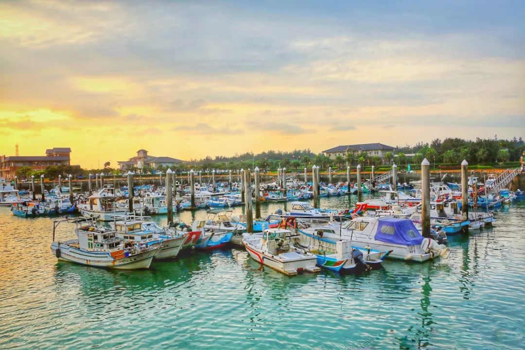 去台湾看看美景,在台湾街上走一走