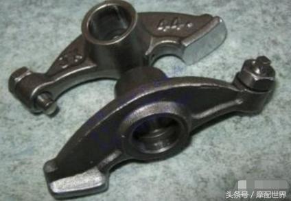 摩托车气门故障,摩托车气门摇臂示意图