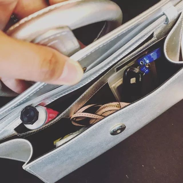 Complet 颜值实力并存的圆环包，这个夏天仙女们都在追捧