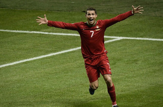 国足清华教授,清华教授批评国足