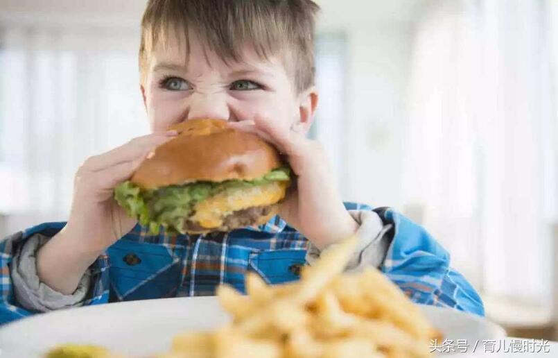 宝宝睡觉总是做噩梦怎么办,宝宝做噩梦哭泣