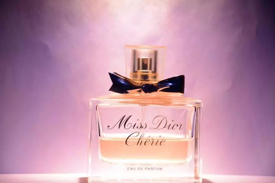 过期化妆品正确使用方法,化妆品小技巧过期眼影