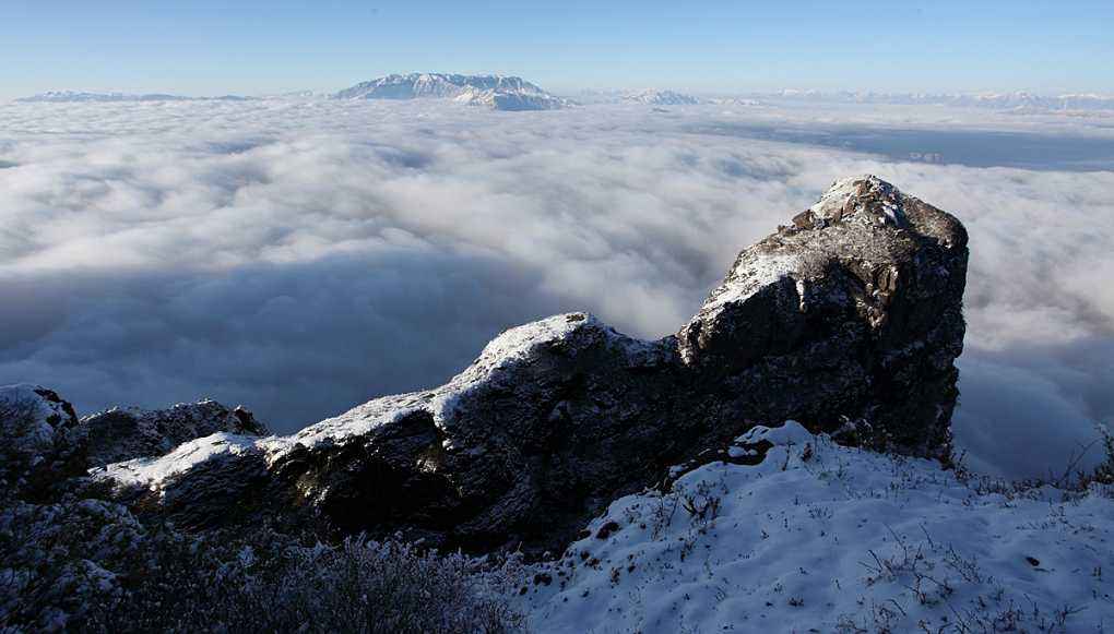 信阳鸡公山避暑排名,四大避暑胜地信阳鸡公山